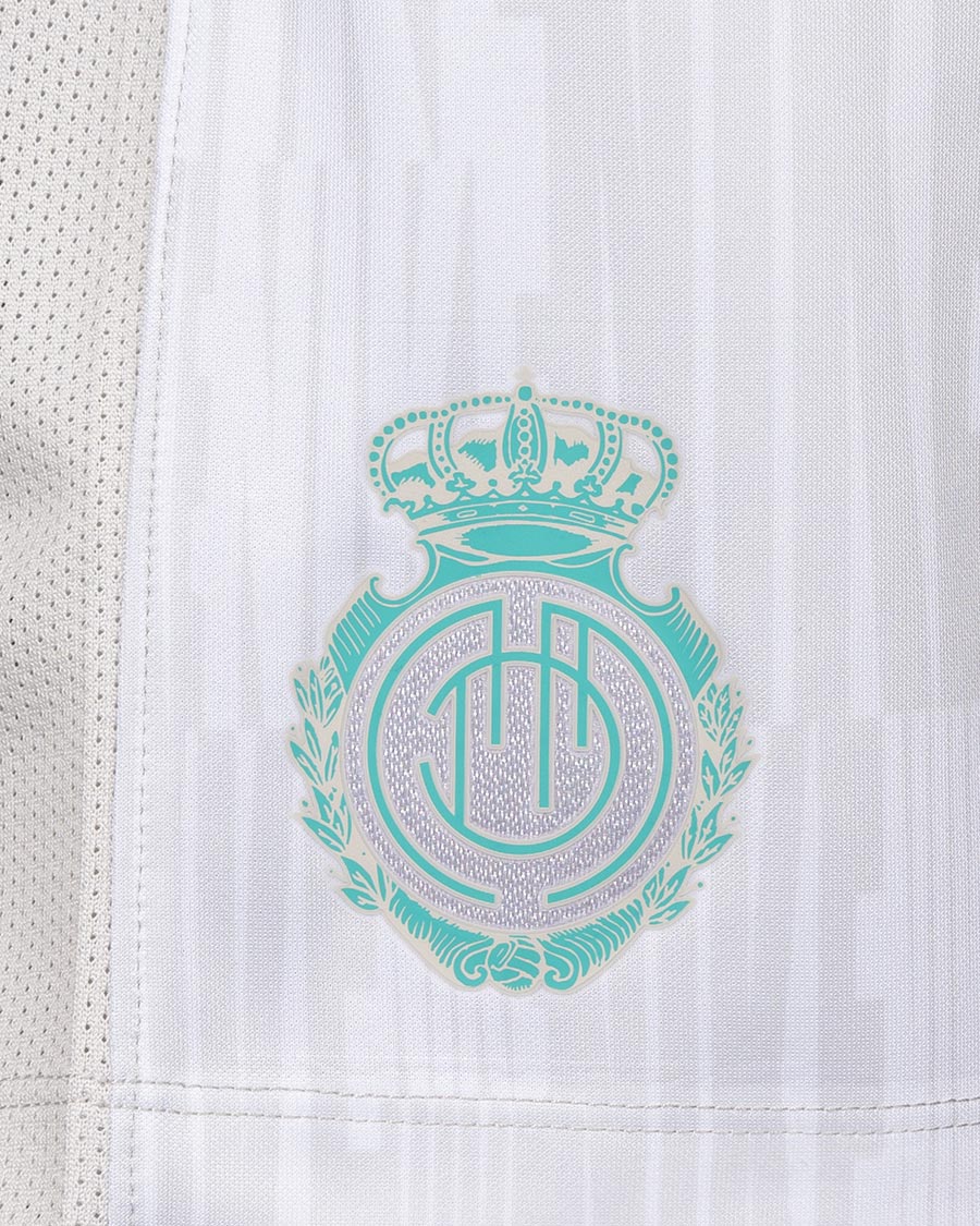 Bermuda Fanswear Dri-Fit Academy Essentials Blanca - Image 5